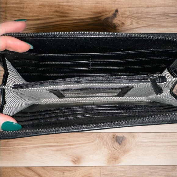 Steve Madden Wallet - Picture 2 of 4